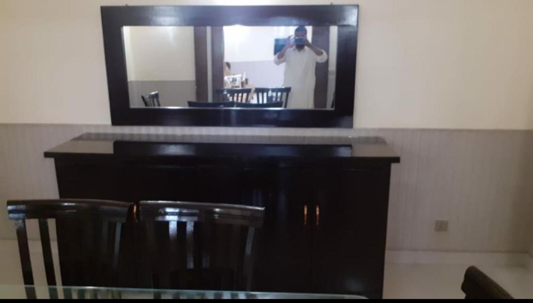 Hak Mall Suites And Apartments 라왈핀디 외부 사진